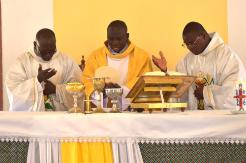 Pâques 2026 à Dori : une célébration sous le signe de la paix, du partage et de la fraternité interreligieuse